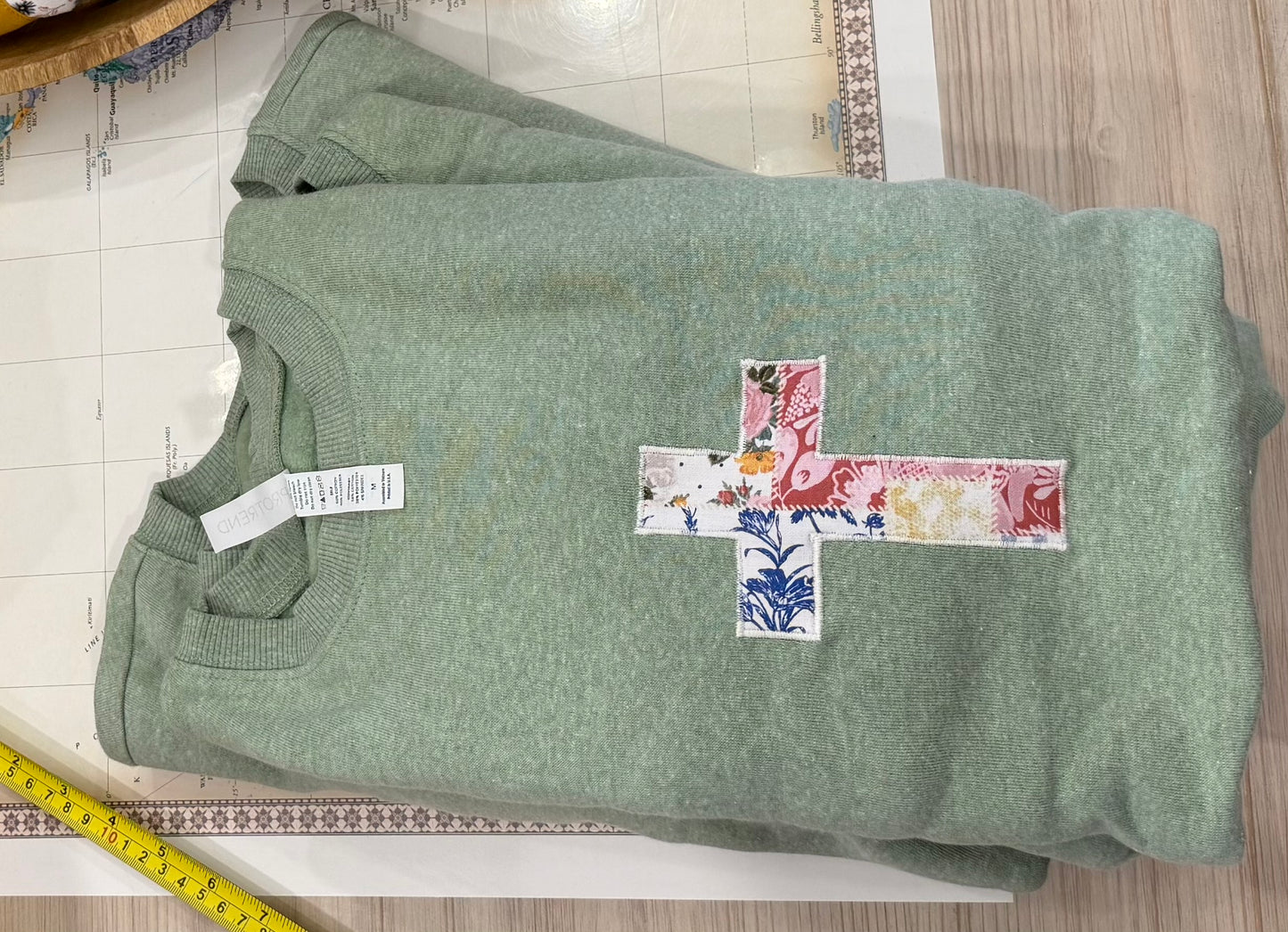 Medium sage cross sweatshirt