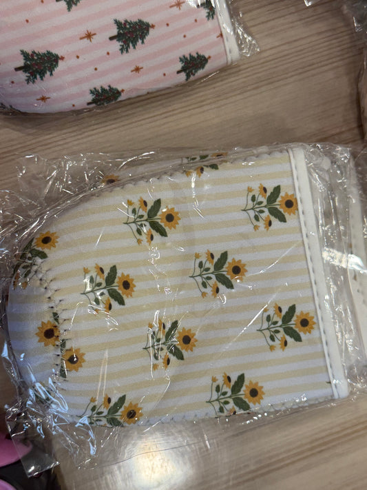 Medium (20-24 oz) cup cozy