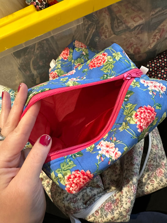 Makeup bag