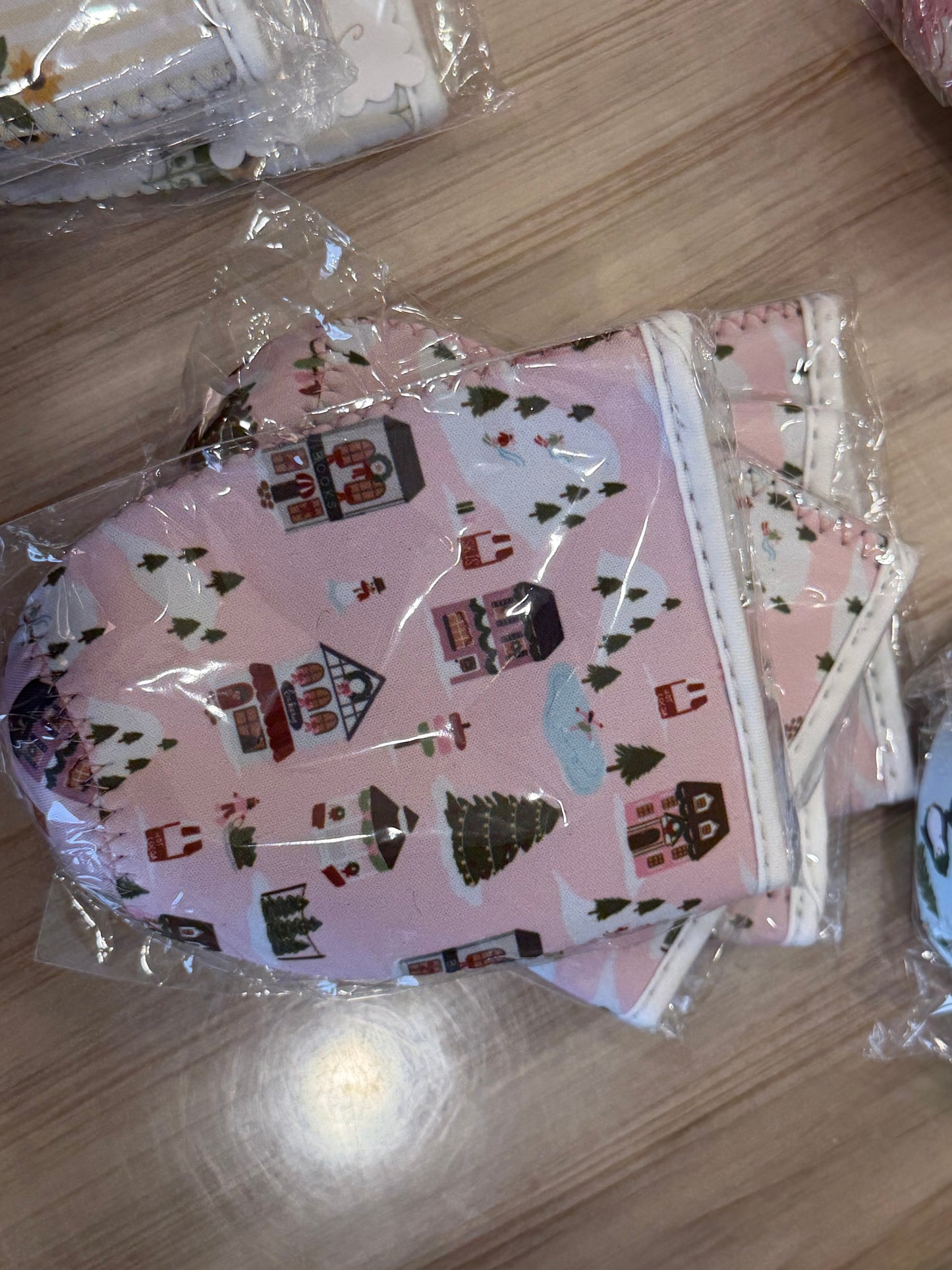 Medium (20-24 oz) cup cozy