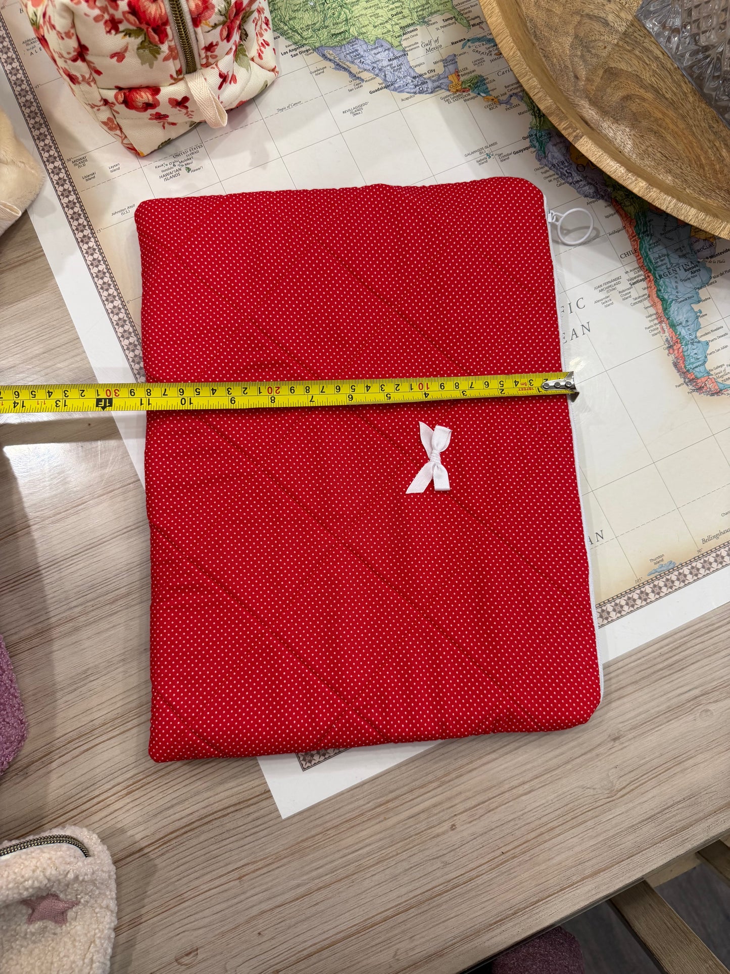 Laptop sleeve